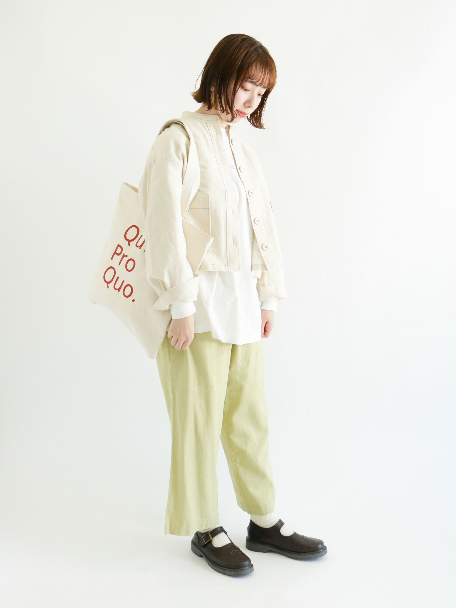 値下げ可 ニート Wool Serge Standard パンツ 44 ベージュ スラックス