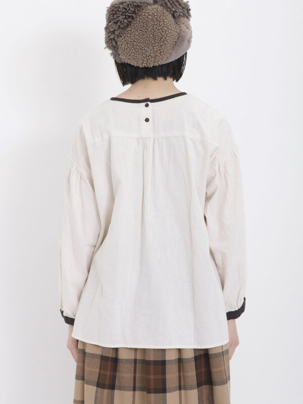 配色ピンタッククルーネックブラウス（トップス/シャツ