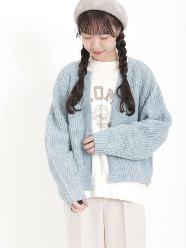 カシラ　LE LAVAGE　ヘアバンド　ユニクロ　サマンサモスモス　ニコアンド CA4LAヘアバンド