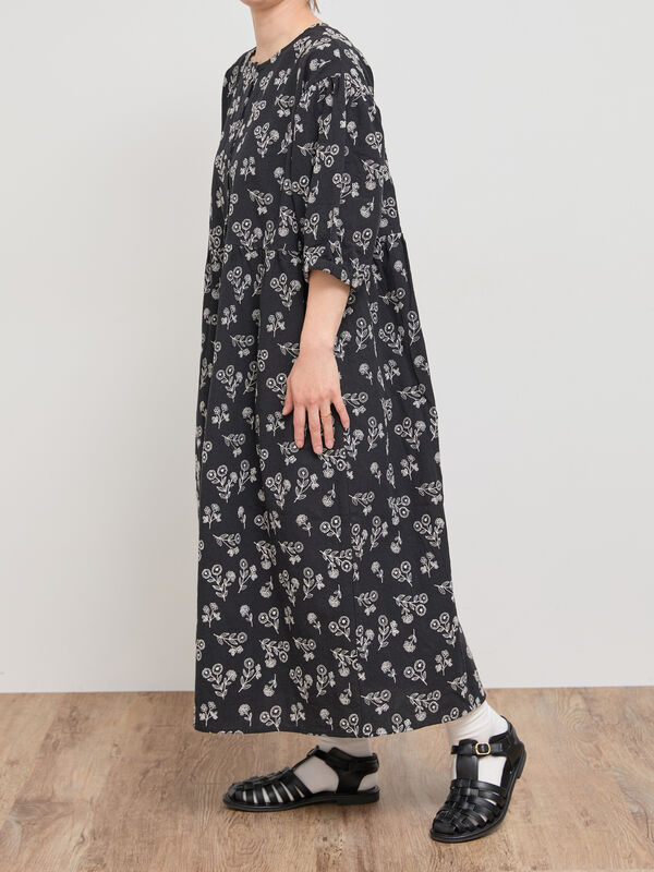 総刺繍ウエスト切替ワンピース（ワンピース/ワンピース