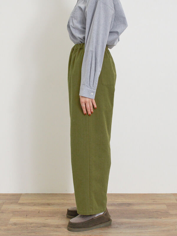 M/Lサイズ】【帯電防止】ストレートパンツ（ボトムス/パンツ）【セール