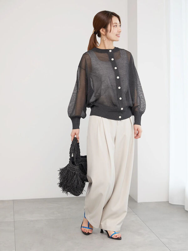 最終値下げ！タグ付き！maison de Dolce ファーリーNT white 新品】maison de dolce. フラフィーNT
