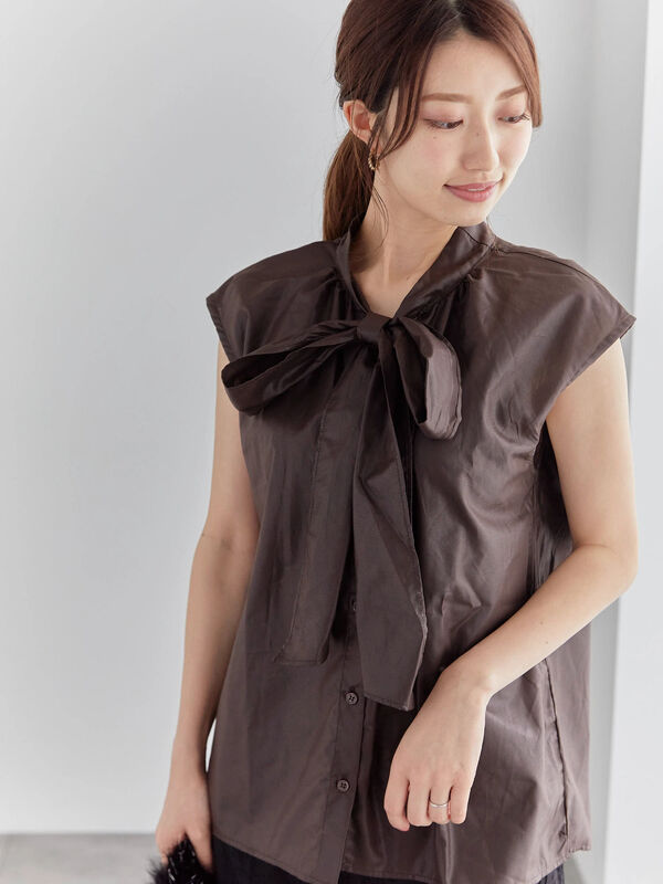 レザーライクボウタイブラウス（トップス/シャツ・ブラウス）【セール