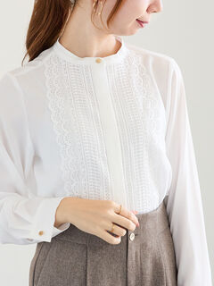 トップス(ホワイト/白系)のセール・アウトレット｜レディース