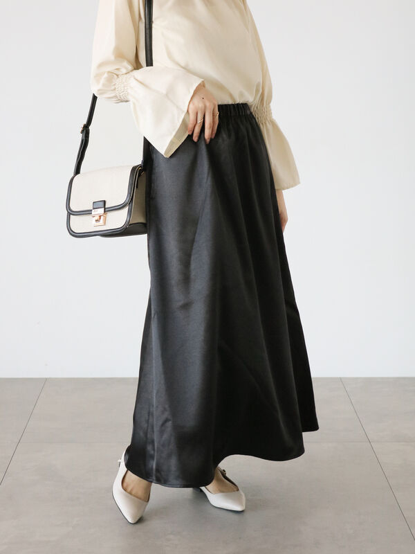 サテンフレアスカート（ボトムス/スカート）【セール】｜Te