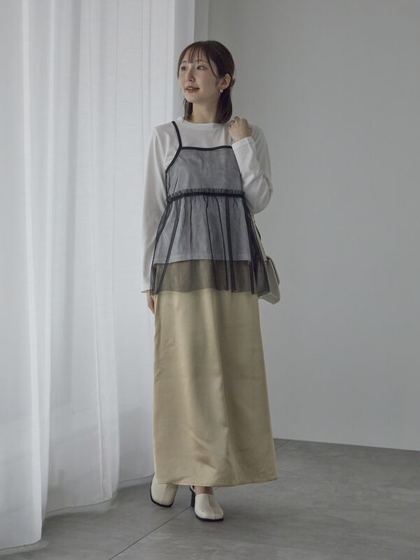 サテンフレアスカート（ボトムス/スカート）【セール】｜Te chichi