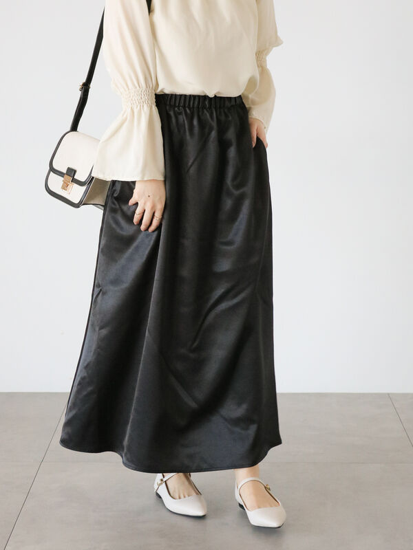 サテンフレアスカート（ボトムス/スカート）【セール】｜Te