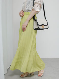 プリーツスカート　S サイズ グリーン WEB限定セール】コカ coca イレギュラープリーツスカート