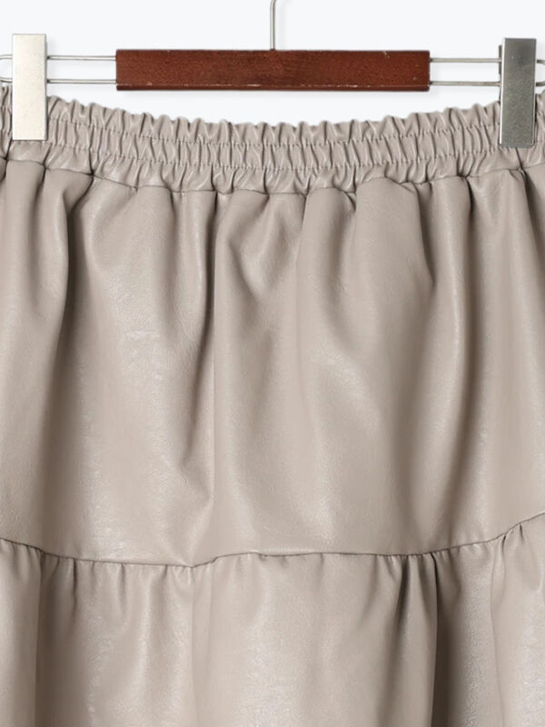 RaRaです！ フェイクレザー切替スカート（ボトムス/スカート）【セール】｜Te