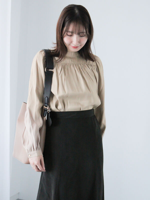 オーロラサテンギャザーブラウス（トップス/シャツ・ブラウス