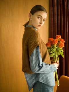 31065　レディース　ダウンベスト　茶色　サイズＭ 31065 レディース ダウンベスト 茶色 サイズM ベスト(ブラウン/茶色系