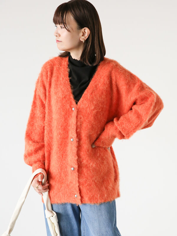 ルネ Rene カーディガン サーモンオレンジ Vネック新品未使用タグ付 ルネ Rene カーディガン サーモンオレンジ Vネック新品未使用タグ付