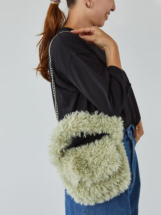 チェーン付フェイクファーバッグ（バッグ/バッグ・ポーチ）【セール