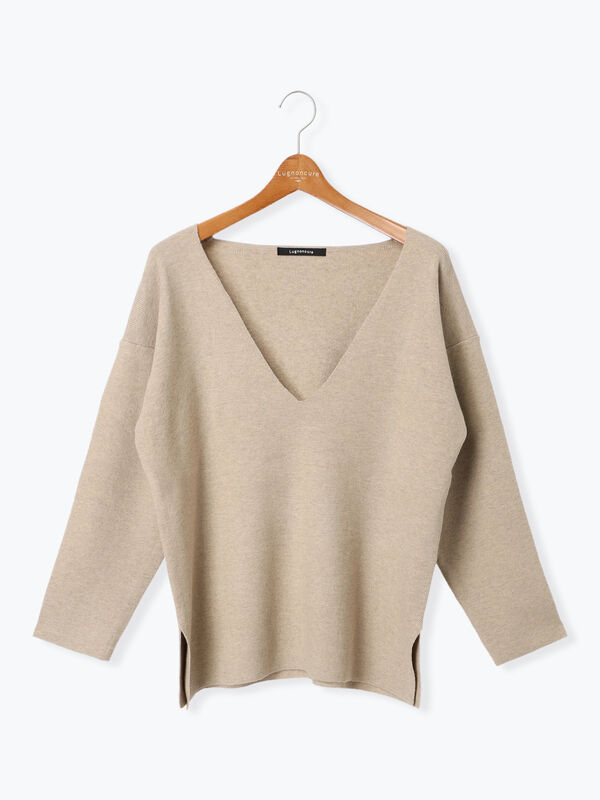 深Vネックプルオーバー（トップス/ニット・セーター）【セール