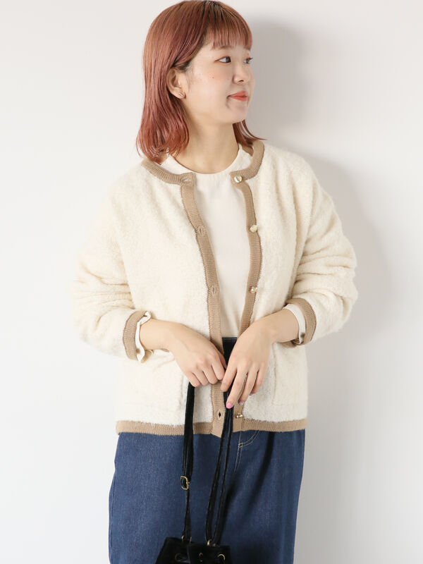 ペコポン　スーパービューティ、クリーム色ボタン付きカーディガン 44サイズ ミックスヤーンオーバーサイズニットカーディガン｜PETAL ONLINE