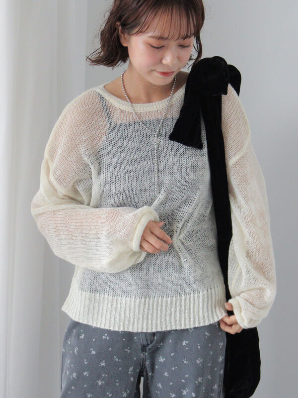 【タグ付き♡未使用】ヤヌーク　2024AW♡モヘヤメッシュニット　スノーホワイト タグ付き♡未使用】ヤヌーク 2024AW♡モヘヤメッシュニット スノーホワイト