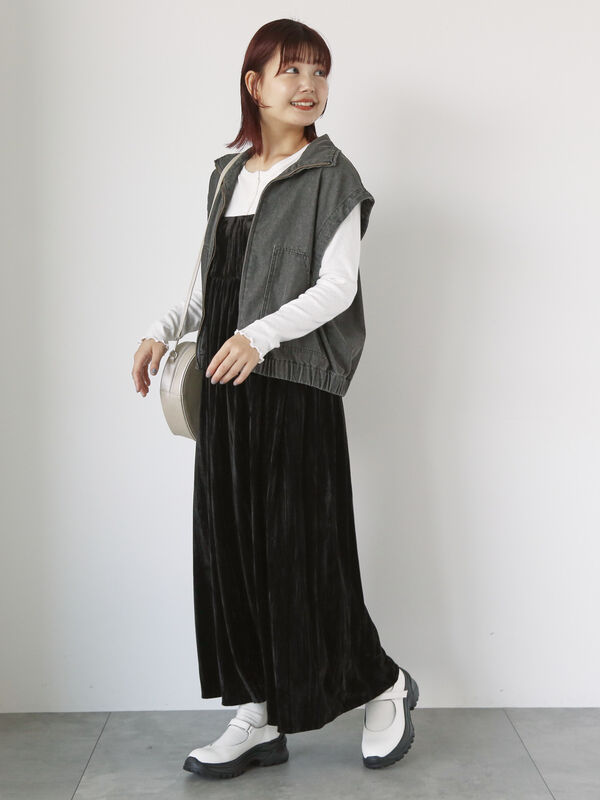 クラッシュベロアキャミソールワンピース（ワンピース/ワンピース