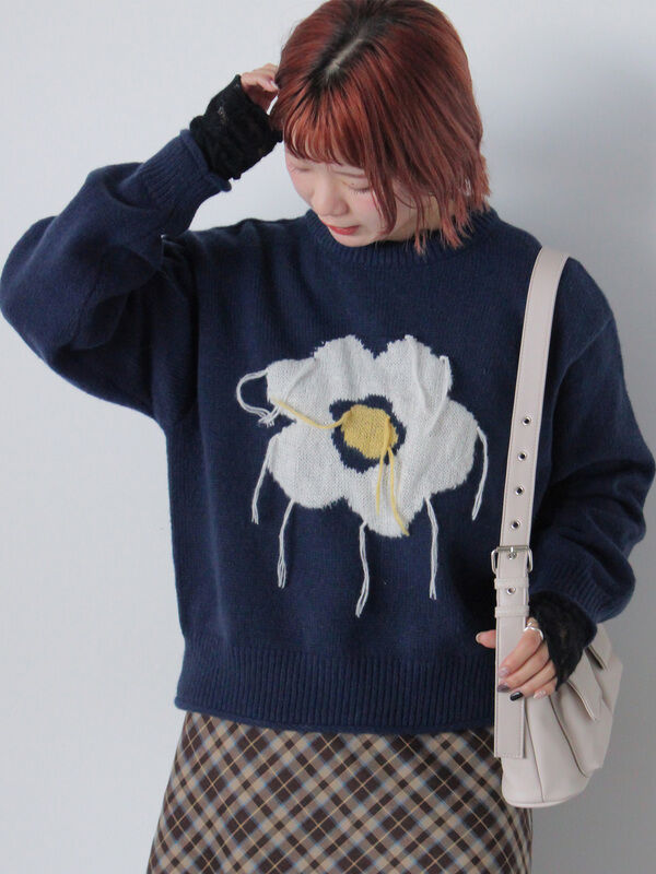 花モチーフニット（トップス/ニット・セーター）【セール】｜ehka sopo
