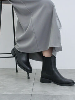 ショートブーツのセール・アウトレット｜レディースファッション