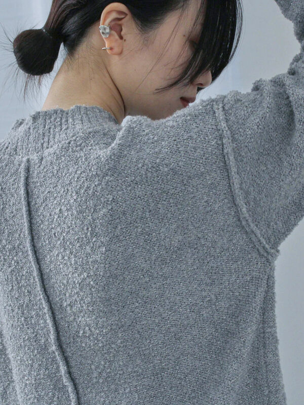 ラメ入りブークレヤーンプルオーバー（トップス/ニット・セーター