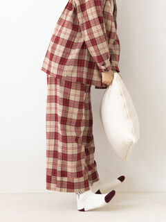 週末まで値下げ less tailor カラミボトムス 週末まで値下げ less tailor カラミボトムス パンツのセール